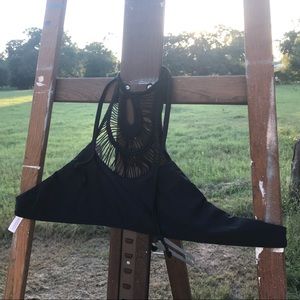Black bikini top